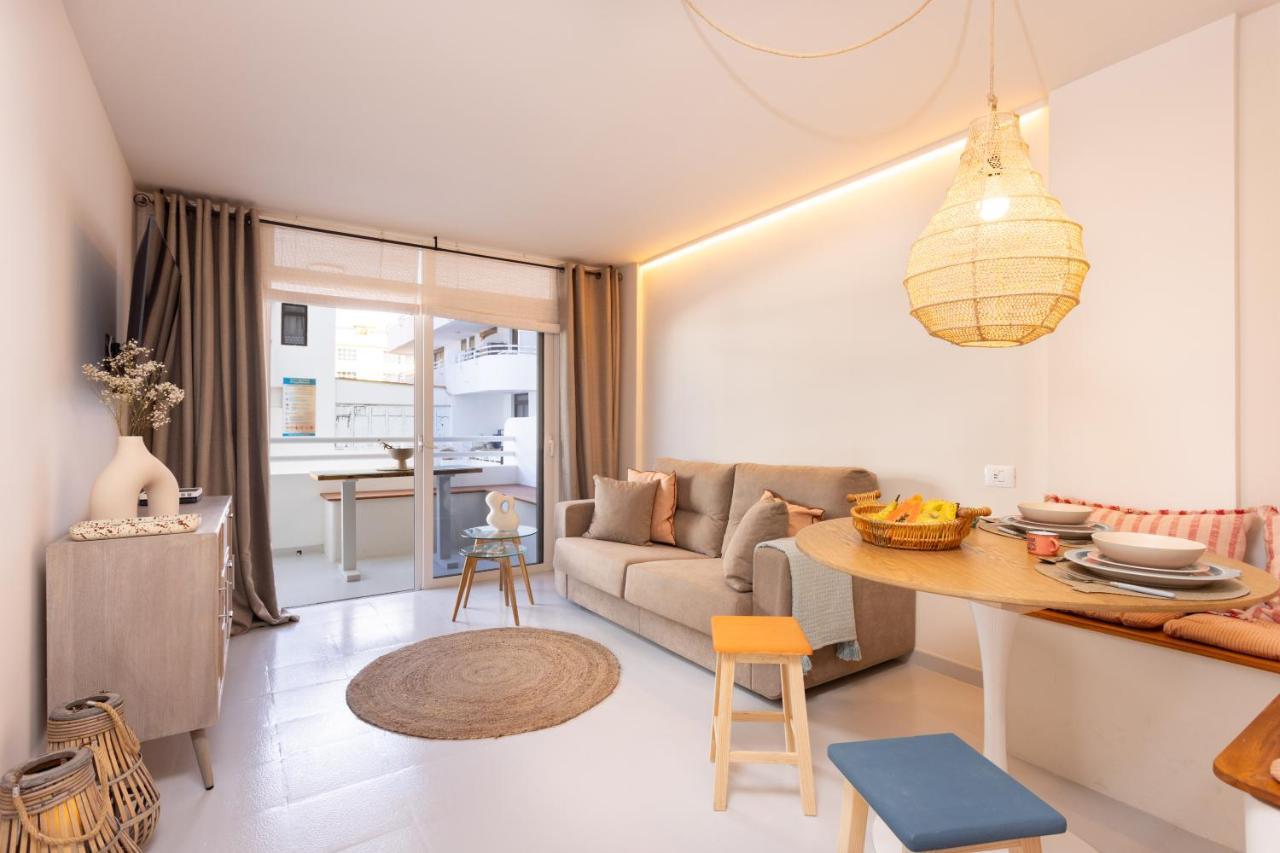 Home2Book Charming Seaside Apt El Medano, Terrace Exterior photo