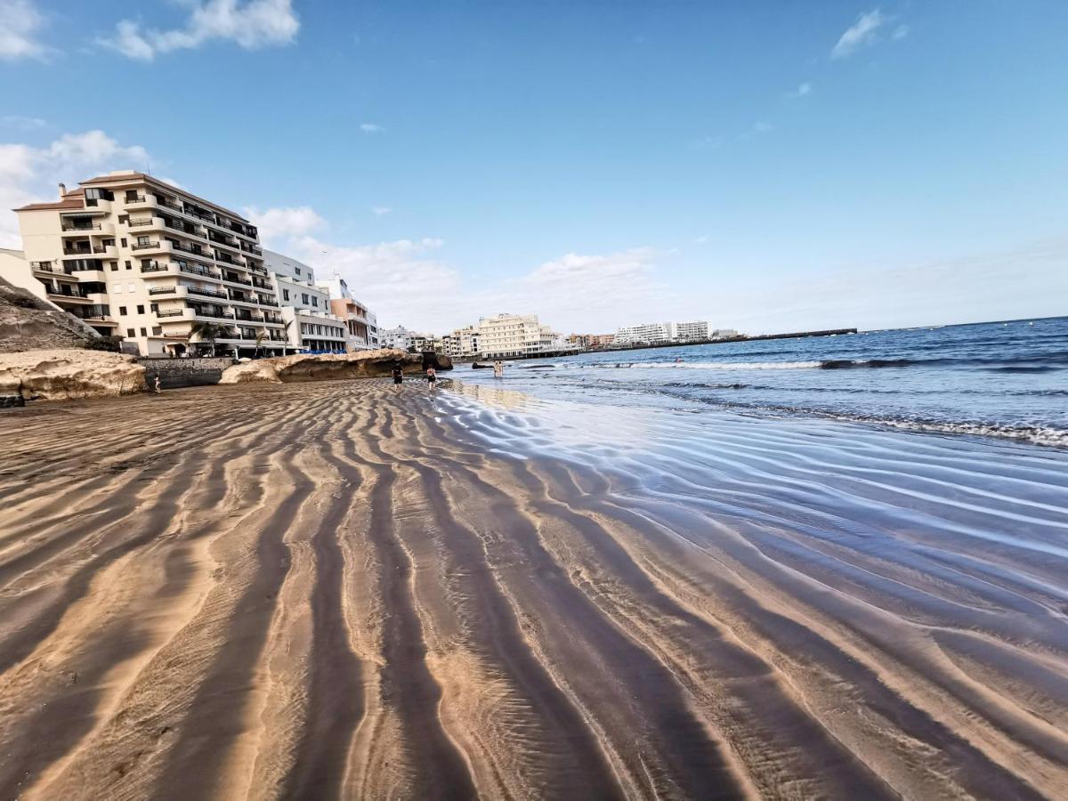 Home2Book Charming Seaside Apt El Medano, Terrace Exterior photo