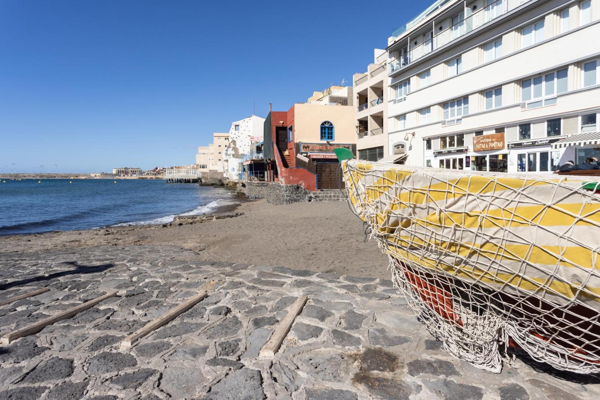 Home2Book Charming Seaside Apt El Medano, Terrace Exterior photo